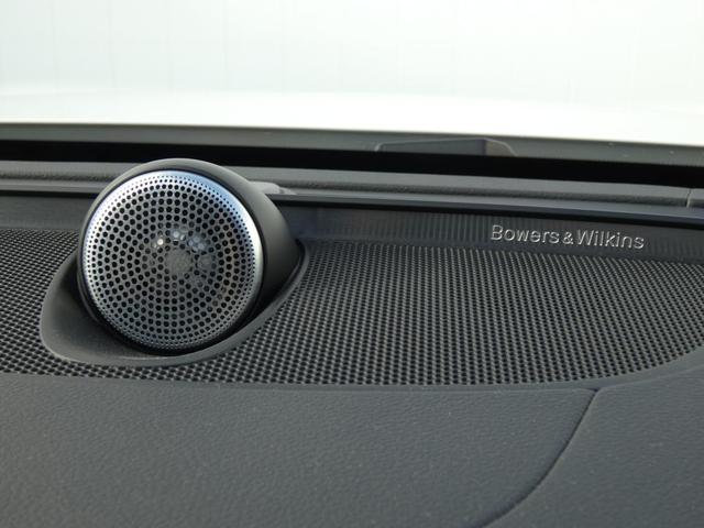 Ｖ６０ 　Ｒｅｃｈａｒｇｅ　Ｕｌｔｉｍａｔｅ　Ｔ６　ＡＷＤ　ｐｌｕｇ－ｉｎ　ｈｙｂｒｉｄ　パノラマ・ガラスルーフ　Ｂ＆Ｗ　ヘッドアップ・ディスプレイ　前後シートヒーター　フロントシートリラクゼーション　デモカー（5枚目）