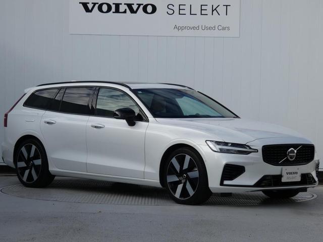 Ｖ６０ 　Ｒｅｃｈａｒｇｅ　Ｕｌｔｉｍａｔｅ　Ｔ６　ＡＷＤ　ｐｌｕｇ－ｉｎ　ｈｙｂｒｉｄ　パノラマ・ガラスルーフ　Ｂ＆Ｗ　ヘッドアップ・ディスプレイ　前後シートヒーター　フロントシートリラクゼーション　デモカー（13枚目）