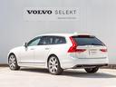 Ｖ９０ Ｔ６　ＡＷＤ　インスクリプション　アダプティブクルーズ　リラクゼーションマッサージ付シート　ＢＬＩＳ　パノラマガラスサンルーフ　Ｂ＆Ｗオーディオシステム　２０インチアルミ　ワンオーナー車（3枚目）