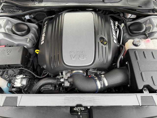 ダッジ・チャレンジャー Ｒ／Ｔ　プラス　自社輸入車　国内未登録　ラストコール　デストロイヤーグレー　サンルーフ　カープレイ　ローダウン　２０ＡＷ　黒ハーフレザーシート　シートヒーター＆ベンチレーター　ステアリングヒーター　アルパインサウンド（40枚目）