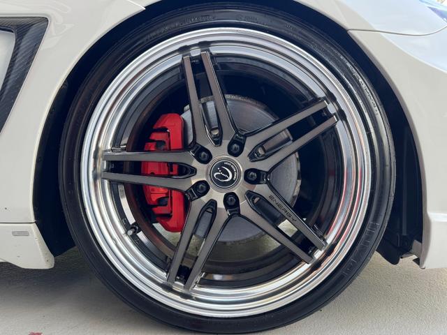 ６シリーズ ６４０ｉグランクーペ　ＥＮＥＲＧＹコンプリート車　フルエアロキット　２１インチＡＷ　４本出しマフラー　サンルーフ　車高調　カーボン調ミラーカバー　ベージュレザーシート　シートヒーター　スロコン　ＥＴＣ（28枚目）