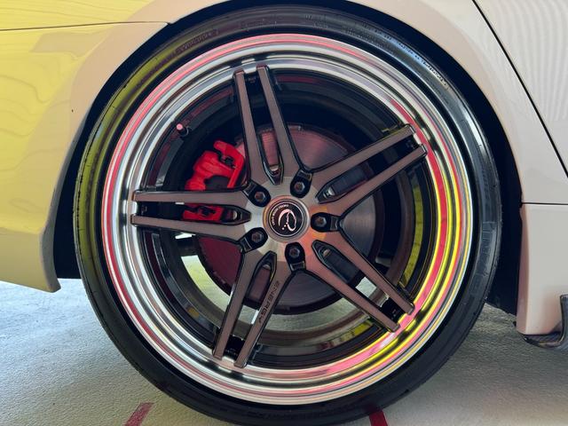 ６シリーズ ６４０ｉグランクーペ　ＥＮＥＲＧＹコンプリート車　フルエアロキット　２１インチＡＷ　４本出しマフラー　サンルーフ　車高調　カーボン調ミラーカバー　ベージュレザーシート　シートヒーター　スロコン　ＥＴＣ（29枚目）