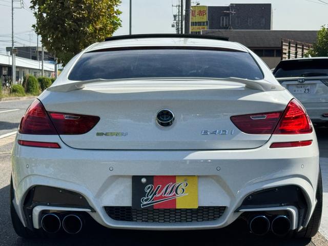 ６シリーズ ６４０ｉグランクーペ　ＥＮＥＲＧＹコンプリート車　フルエアロキット　２１インチＡＷ　４本出しマフラー　サンルーフ　車高調　カーボン調ミラーカバー　ベージュレザーシート　シートヒーター　スロコン　ＥＴＣ（35枚目）