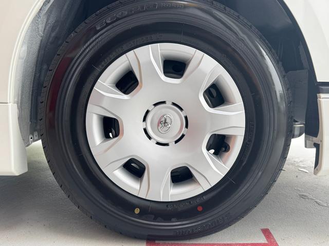 ハイエースバン スーパーＧＬ　ダークプライムＩＩ　ユーザー買取車　モデリスタフルエアロ　デジタルインナーミラー　両側パワースライド　レーンキープ　電格ミラー　プッシュスタート　ＡＣ１００Ｖ（28枚目）
