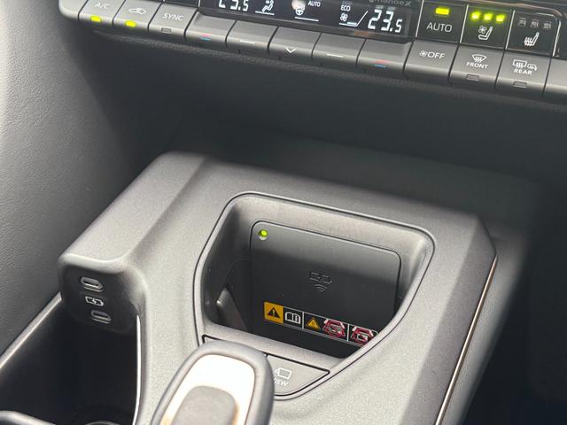 クラウンクロスオーバー ＲＳアドバンスド　モデリスタエアロ　法人ワンオーナー　ユーザー買取車　クルーズコントロール　シートヒーター　シートベンチレーション　ステアリングヒーター　パワートランク　ブレーキホールド　前後ドラレコ　ＥＴＣ（13枚目）