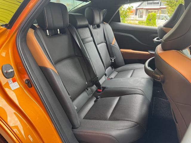 クラウンクロスオーバー ＲＳアドバンスド　モデリスタエアロ　法人ワンオーナー　ユーザー買取車　クルーズコントロール　シートヒーター　シートベンチレーション　ステアリングヒーター　パワートランク　ブレーキホールド　前後ドラレコ　ＥＴＣ（22枚目）