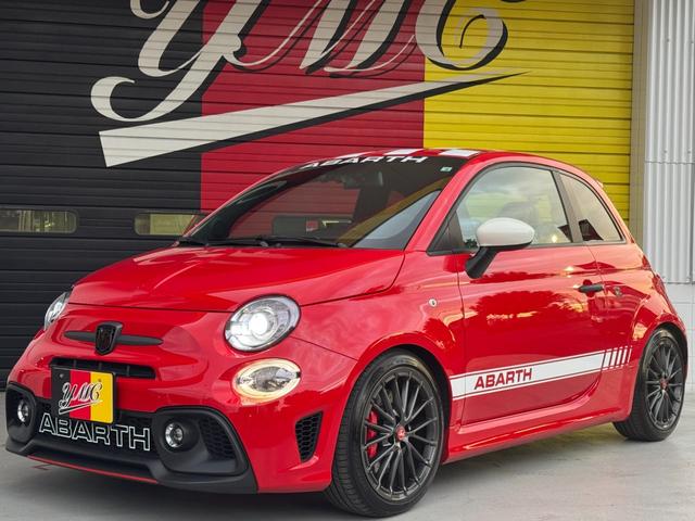 アバルト５９５ コンペティツィオーネ　後期モデル　左ハンドル　５速ミッション　ラルグス全長式車高調　社外メモリーナビ＆フルセグ　バックカメラ　デジタルインナーミラー　ルーフデカール　ドラレコ（30枚目）