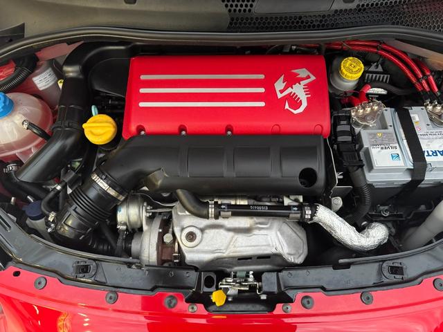 アバルト５９５ コンペティツィオーネ　後期モデル　左ハンドル　５速ミッション　ラルグス全長式車高調　社外メモリーナビ＆フルセグ　バックカメラ　デジタルインナーミラー　ルーフデカール　ドラレコ（38枚目）