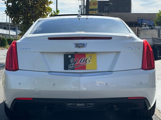 キャデラックＡＴＳクーペ プレミアム　ユーザー買取車　左ハンドル　白革シート　サンルーフ　純正１８インチＡＷ社外ナビ　バックカメラ　パーキングセンサー　ＥＴＣ（31枚目）