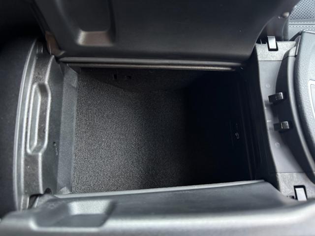 GT 4ドアクーペ 43 4マチック+ ユーザー買取車 KW車高調 フロントスポイラー リアスプリッター RSP エクスクルーシブPKG HUD ブルメスター 黒革シート  シートヒーター&クーラー 純正ナビ 全方位カメラ Bカメラ(17枚目)