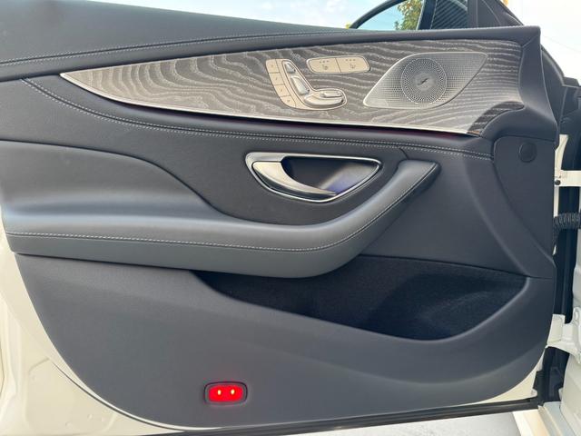 GT 4ドアクーペ 43 4マチック+ ユーザー買取車 KW車高調 フロントスポイラー リアスプリッター RSP エクスクルーシブPKG HUD ブルメスター 黒革シート  シートヒーター&クーラー 純正ナビ 全方位カメラ Bカメラ(25枚目)