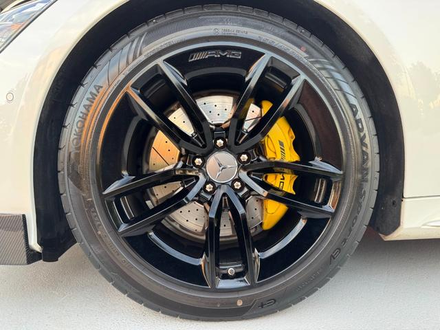 GT 4ドアクーペ 43 4マチック+ ユーザー買取車 KW車高調 フロントスポイラー リアスプリッター RSP エクスクルーシブPKG HUD ブルメスター 黒革シート  シートヒーター&クーラー 純正ナビ 全方位カメラ Bカメラ(29枚目)