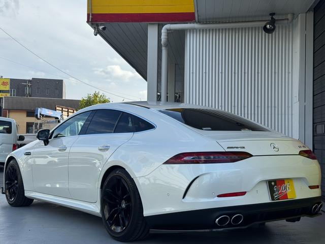 GT 4ドアクーペ 43 4マチック+ ユーザー買取車 KW車高調 フロントスポイラー リアスプリッター RSP エクスクルーシブPKG HUD ブルメスター 黒革シート  シートヒーター&クーラー 純正ナビ 全方位カメラ Bカメラ(40枚目)