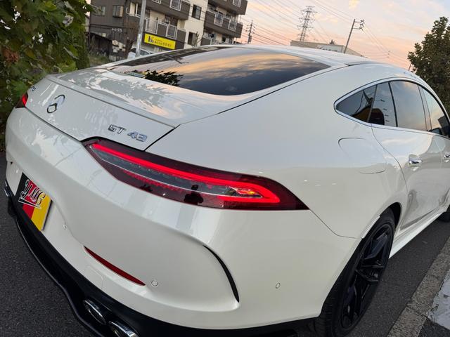 GT 4ドアクーペ 43 4マチック+ ユーザー買取車 KW車高調 フロントスポイラー リアスプリッター RSP エクスクルーシブPKG HUD ブルメスター 黒革シート  シートヒーター&クーラー 純正ナビ 全方位カメラ Bカメラ(42枚目)