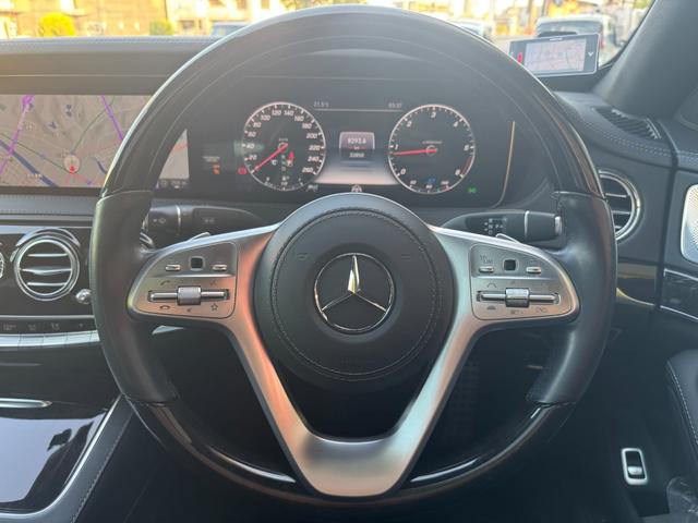 Sクラス S400d 後期 AMGラインプラス レザーエクスクルーシブPKG ベーシックPKG ブルメスター カールソン20インチAW サンルーフ ローダウン 黒革シート シートヒーター&ベンチレーション 純正ナビTV(6枚目)