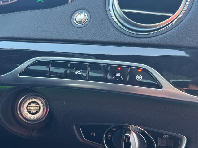 Sクラス S400d 後期 AMGラインプラス レザーエクスクルーシブPKG ベーシックPKG ブルメスター カールソン20インチAW サンルーフ ローダウン 黒革シート シートヒーター&ベンチレーション 純正ナビTV(7枚目)