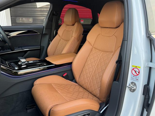 A8 55TFSIクワトロ ワンオーナー SラインPKG コンフォートPKG ブラックスタイリングPKG オプション21インチAW サンルーフ BANG&OLUFSENスピーカー 茶革シート ベンチレーション エアサス(22枚目)