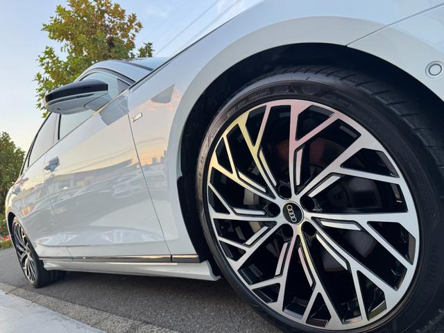 A8 55TFSIクワトロ ワンオーナー SラインPKG コンフォートPKG ブラックスタイリングPKG オプション21インチAW サンルーフ BANG&OLUFSENスピーカー 茶革シート ベンチレーション エアサス(49枚目)