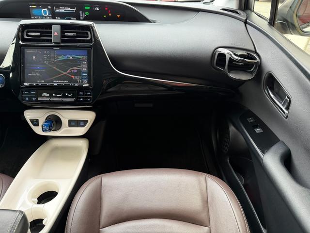 プリウス ユーザー買取車 米国プリウス 左ハンドル S,Rエアロ KENWOODナビ・テレビ クルーズコントロール バックカメラ ETC ハイブリッド オートライト 現状販売車(7枚目)