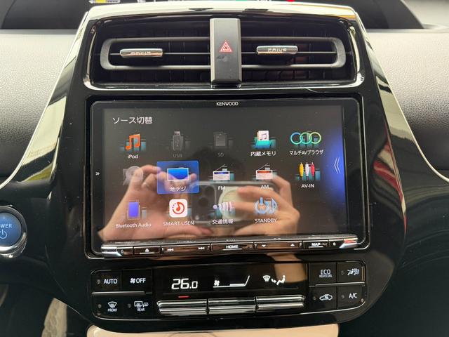 プリウス ユーザー買取車 米国プリウス 左ハンドル S,Rエアロ KENWOODナビ・テレビ クルーズコントロール バックカメラ ETC ハイブリッド オートライト 現状販売車(11枚目)