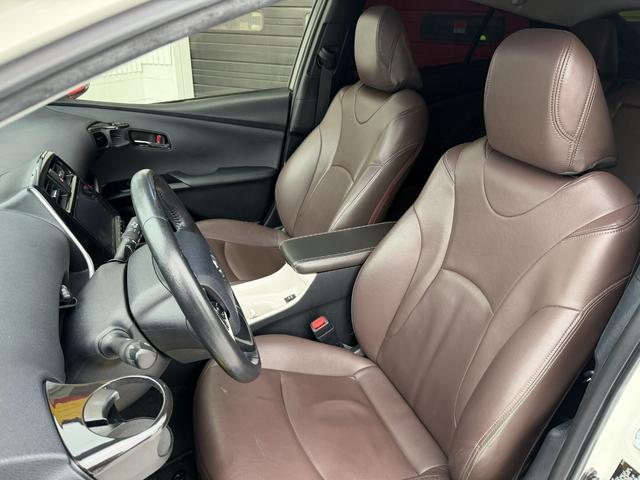 プリウス ユーザー買取車 米国プリウス 左ハンドル S,Rエアロ KENWOODナビ・テレビ クルーズコントロール バックカメラ ETC ハイブリッド オートライト 現状販売車(18枚目)
