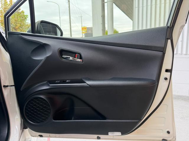 プリウス ユーザー買取車 米国プリウス 左ハンドル S,Rエアロ KENWOODナビ・テレビ クルーズコントロール バックカメラ ETC ハイブリッド オートライト 現状販売車(26枚目)