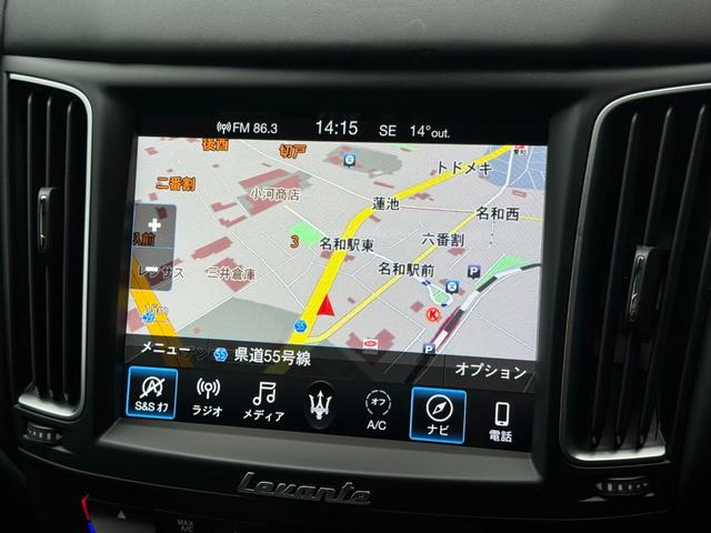 【ＹＭＣ板金塗装】鈑金塗装ではドアの凹みのお直しなどを交換と比べ費用を抑えて対応することができます。