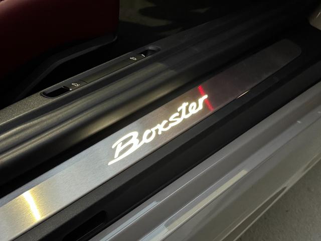 ７１８ボクスター ７１８ボクスタースタイルエディション　６ＭＴ　スポーツクロノＰＫＧ　レザーインテリア　スポーツデザインＰＫＧ　ＬＥＤヘッドダイナミックライトシステム　アクティブサスペンションマネジメント　機械式リヤディファレンシャルロック　ＢＯＳＥ（19枚目）