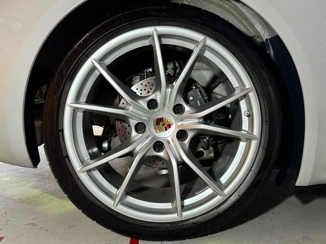 ７１８ボクスター ７１８ボクスタースタイルエディション　６ＭＴ　スポーツクロノＰＫＧ　レザーインテリア　スポーツデザインＰＫＧ　ＬＥＤヘッドダイナミックライトシステム　アクティブサスペンションマネジメント　機械式リヤディファレンシャルロック　ＢＯＳＥ（27枚目）