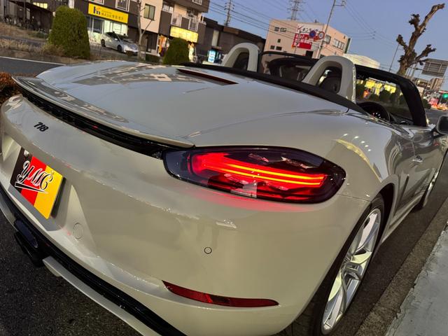 ７１８ボクスター ７１８ボクスタースタイルエディション　６ＭＴ　スポーツクロノＰＫＧ　レザーインテリア　スポーツデザインＰＫＧ　ＬＥＤヘッドダイナミックライトシステム　アクティブサスペンションマネジメント　機械式リヤディファレンシャルロック　ＢＯＳＥ（44枚目）