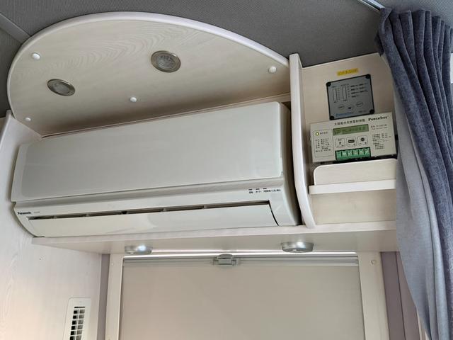 シビリアンバス ＳＶターボ　ユーザー買取車　キャンピングカー　８ナンバー登録　ベッド　Ｌ字ソファー　７人乗り　冷蔵庫　電子レンジ　ＩＨコンロ　テレビ　エアコン（16枚目）