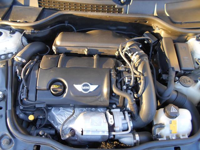 クーパーS クラブマン 後期型 2DINナビ ワンオーナー車(20枚目)