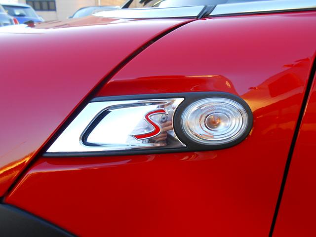 クーパーS クラブマン 後期型 6速AT レッドカラーライン 禁煙車 ETC AUX接続可 ドライブレコーダー 純正16AW クロームラインインテリア ピアノブラックパネル ホワイトターンシグナル 2017年製ダンロップタイヤ チリレッドボディ ブラックルーフ(29枚目)