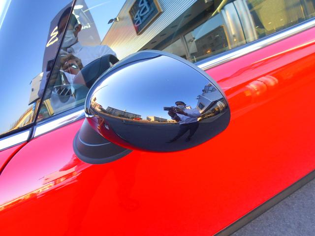 クーパーS クラブマン 後期型 6速AT レッドカラーライン 禁煙車 ETC AUX接続可 ドライブレコーダー 純正16AW クロームラインインテリア ピアノブラックパネル ホワイトターンシグナル 2017年製ダンロップタイヤ チリレッドボディ ブラックルーフ(30枚目)