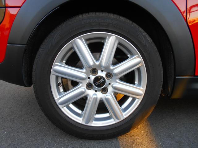 クーパーS クラブマン 後期型 6速AT レッドカラーライン 禁煙車 ETC AUX接続可 ドライブレコーダー 純正16AW クロームラインインテリア ピアノブラックパネル ホワイトターンシグナル 2017年製ダンロップタイヤ チリレッドボディ ブラックルーフ(45枚目)