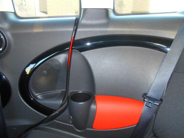 クーパーS クラブマン 後期型 6速AT レッドカラーライン 禁煙車 ETC AUX接続可 ドライブレコーダー 純正16AW クロームラインインテリア ピアノブラックパネル ホワイトターンシグナル 2017年製ダンロップタイヤ チリレッドボディ ブラックルーフ(71枚目)