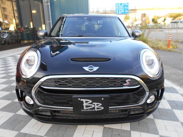 クーパーS クラブマン ナビ Bカメラ ドラレコ前後 禁煙車 MINIコネクテッド/エキサイトメントPKG リアPDC ETC CD/DVDプレイヤー リア6面フィルム 純正17AW シルバールーフ&ミラー グレーインテリアパネル ミッドナイトブラックボディー(2枚目)