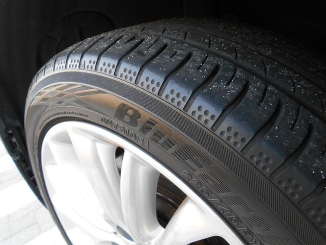 クーパーS クラブマン ナビ Bカメラ ドラレコ前後 禁煙車 MINIコネクテッド/エキサイトメントPKG リアPDC ETC CD/DVDプレイヤー リア6面フィルム 純正17AW シルバールーフ&ミラー グレーインテリアパネル ミッドナイトブラックボディー(28枚目)