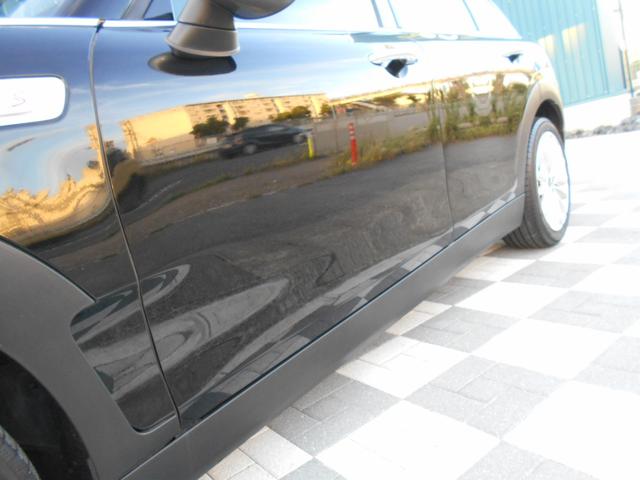 クーパーS クラブマン ナビ Bカメラ ドラレコ前後 禁煙車 MINIコネクテッド/エキサイトメントPKG リアPDC ETC CD/DVDプレイヤー リア6面フィルム 純正17AW シルバールーフ&ミラー グレーインテリアパネル ミッドナイトブラックボディー(31枚目)