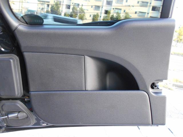 クーパーS クラブマン ナビ Bカメラ ドラレコ前後 禁煙車 MINIコネクテッド/エキサイトメントPKG リアPDC ETC CD/DVDプレイヤー リア6面フィルム 純正17AW シルバールーフ&ミラー グレーインテリアパネル ミッドナイトブラックボディー(40枚目)