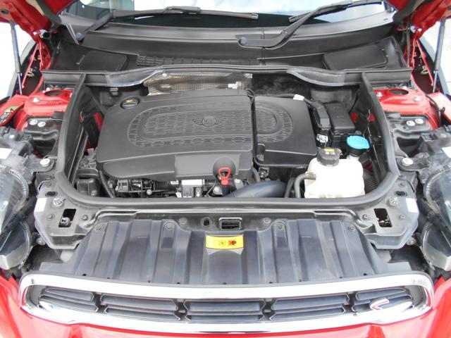 クーパーSD クロスオーバー ナビPKG 1オーナー 禁煙車 TV Bカメラ ビジュアルブースト ETC ブラックリフレクターヘッド ピアノブラックEXT リア5面フィルム パドルシフト 純正17AW 2021年製タイヤ スペアキー有 ブレイジングレッドボディー(20枚目)