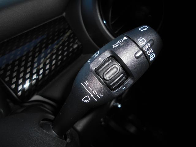 ＭＩＮＩ クーパーＳ　ペッパーＰＫＧ　純正１７ＡＷ　純正ナビ　禁煙車　６ＡＴ　ＥＴＣ　スマートキー　ＬＥＤヘッド＆フォグ　オートライト　クロームラインエクステリア　ピアノブラックパネル　ＢＬＵＥＴＯＯＴＨ　ディープブルーボディ　ホワイトルーフ　３本スポークステアリング（64枚目）