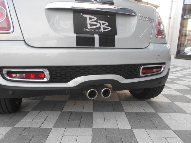 MINI クーパーS ロードスター トフィレザーシート 電動オープン ユーザー買取 ドラレコ サイバーナビ シートヒータ ETC 純正17AW ブラックヘッド PDC ピアノブラックパネル ホワイトシルバーボディ OPフロアマット 2024年製ピレリタイヤ スペアキー有(38枚目)