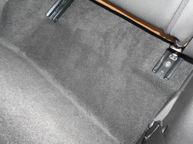 MINI クーパーS ロードスター トフィレザーシート 電動オープン ユーザー買取 ドラレコ サイバーナビ シートヒータ ETC 純正17AW ブラックヘッド PDC ピアノブラックパネル ホワイトシルバーボディ OPフロアマット 2024年製ピレリタイヤ スペアキー有(69枚目)