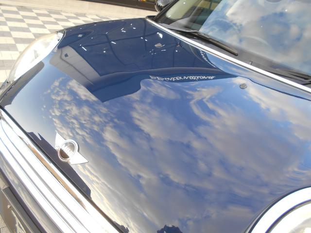 MINI クーパー ペッパーPKG 純正ナビ ETC 1オーナー 禁煙 LEDヘッド&フォグ オートライト コンフォートアクセス ホワイトターン 純正15AW 2024年ヨコハマタイヤ ラピスラグジュアリーブルーボディ リアウィンドウフィルム ブラックルーフ スペアキー有(25枚目)