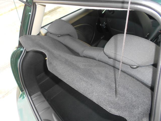 ＭＩＮＩ スピードゲート　前後ドラレコ　ＥＴＣ　ワンオーナー　禁煙車　純正１６ＡＷ　２０２１年製タイヤ　スポーツボタン　ハーフレザーシート　ピアノブラックパネル　オートライト　スポーツステアリング　クルーズコントロール　ブリティッシュレーシンググリーンボディ　スペア鍵有（39枚目）