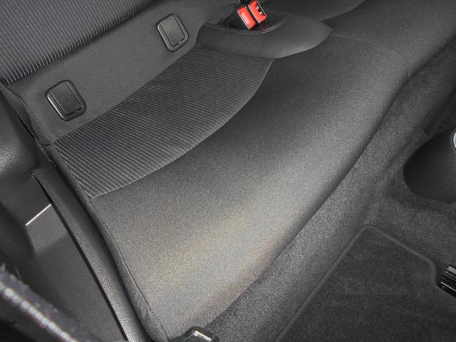 ＭＩＮＩ スピードゲート　前後ドラレコ　ＥＴＣ　ワンオーナー　禁煙車　純正１６ＡＷ　２０２１年製タイヤ　スポーツボタン　ハーフレザーシート　ピアノブラックパネル　オートライト　スポーツステアリング　クルーズコントロール　ブリティッシュレーシンググリーンボディ　スペア鍵有（64枚目）