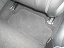 右リアフロアマット