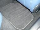 右リアフロアマット