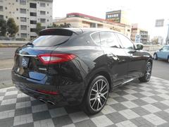 �ܥǥ����顼�ˤϣϣФˤƹ��᥿�ʥͥ�����١���ˤ����祤������Ƥ��ꡢ���󥿥ꥢ���֥��ƥ��å��դΥ֥�å��쥶�������ȤǤ��������ȹ礻�Υ������ƤϷ빽�������Ǥ��������夤��ʷ�ϵ��Ǥ��������Ǥ��衪 4